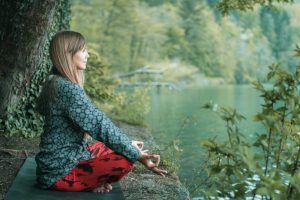 Lire la suite à propos de l’article Pourquoi méditer ? Les avantages impressionnants de la méditation